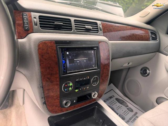 used 2007 Chevrolet Suburban car, priced at $4,999