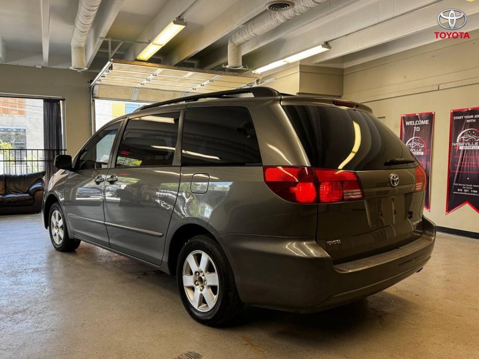 used 2004 Toyota Sienna car, priced at $5,555