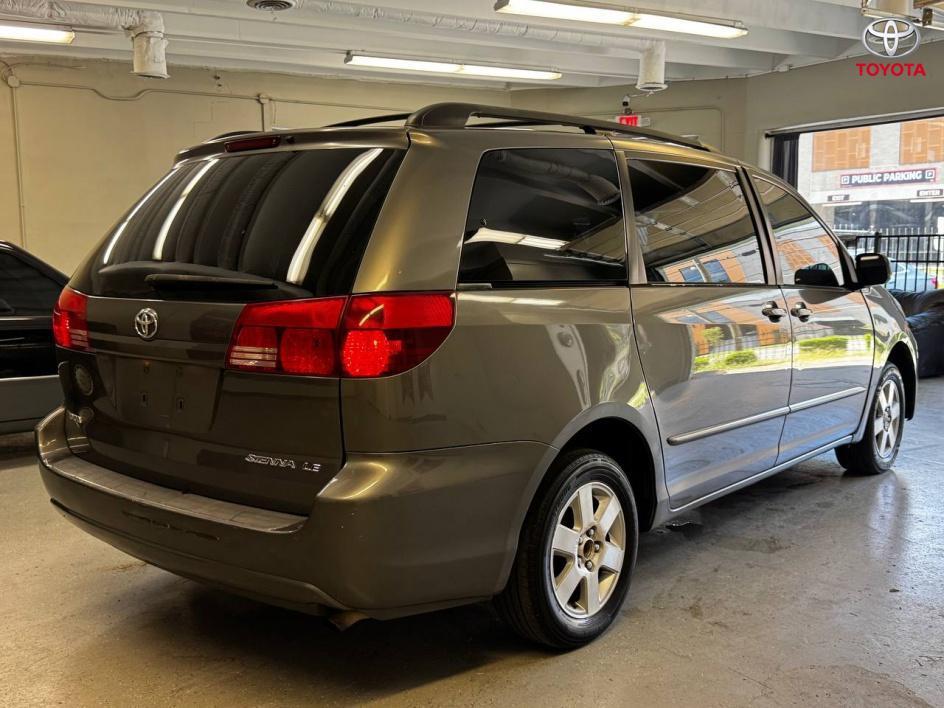 used 2004 Toyota Sienna car, priced at $5,555