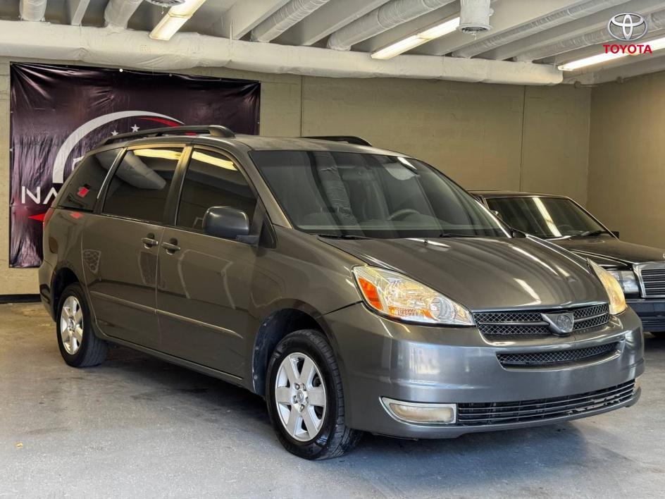 used 2004 Toyota Sienna car, priced at $5,555