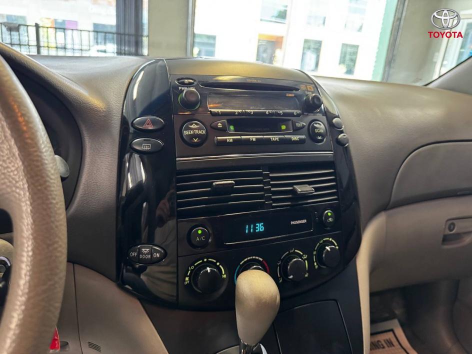used 2004 Toyota Sienna car, priced at $5,555