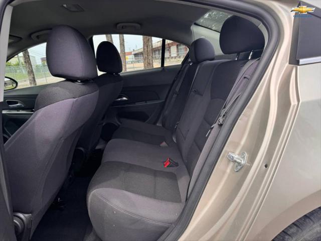 used 2014 Chevrolet Cruze car, priced at $5,666