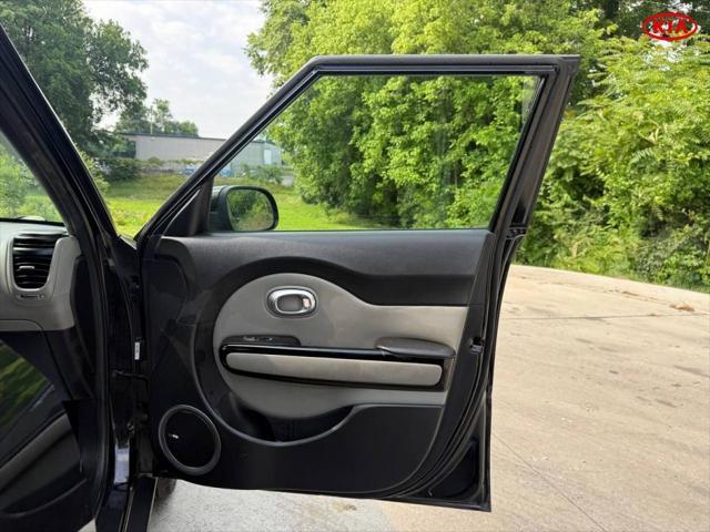 used 2016 Kia Soul car, priced at $4,777