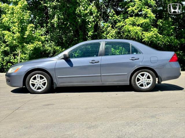 used 2007 Honda Accord car, priced at $5,555