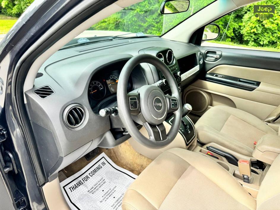 used 2014 Jeep Compass car, priced at $5,555