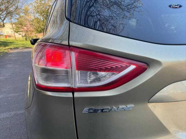 used 2013 Ford Escape car, priced at $5,999
