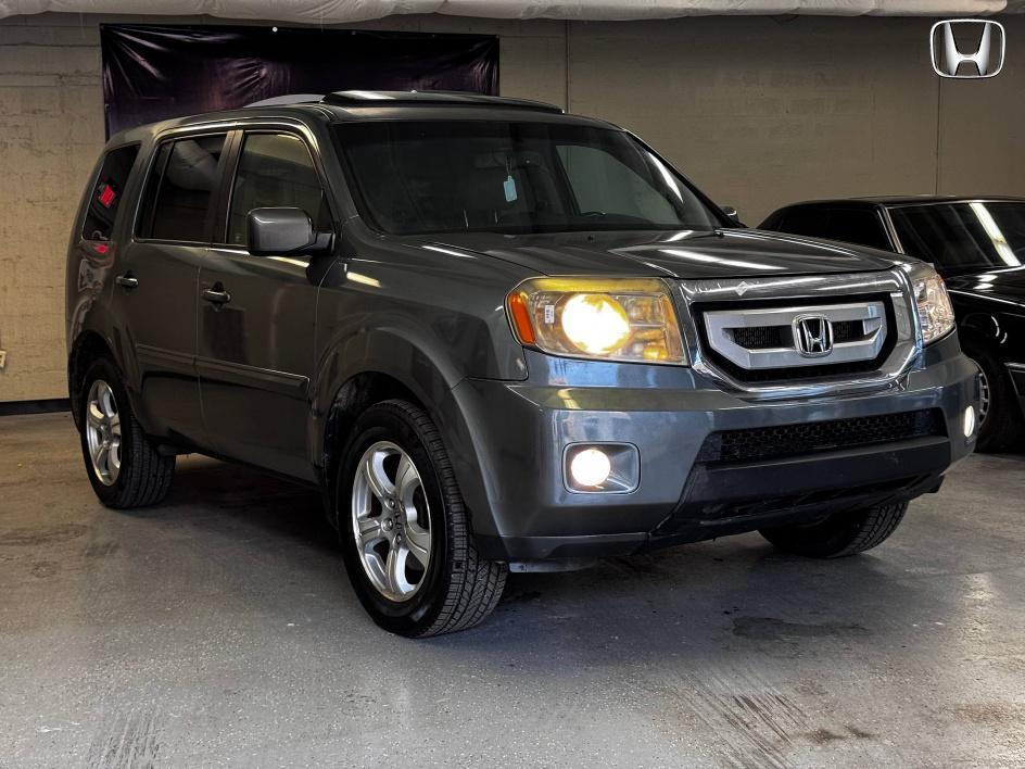 used 2012 Honda Pilot car, priced at $8,444