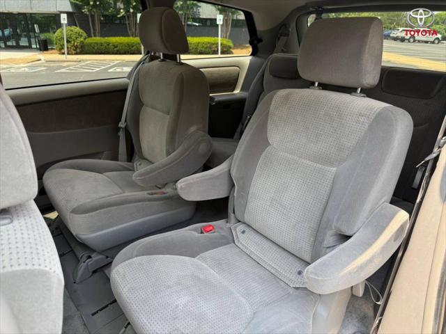 used 2008 Toyota Sienna car, priced at $4,555