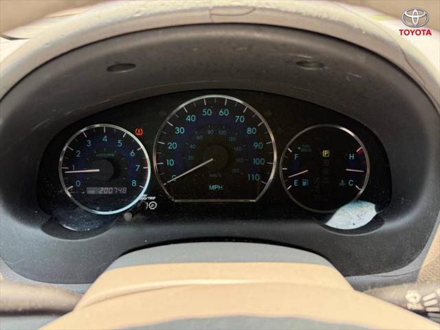 used 2008 Toyota Sienna car, priced at $4,555