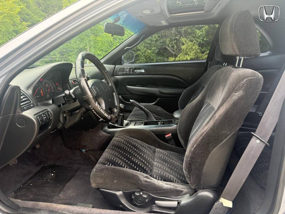 used 2000 Honda Prelude car, priced at $6,999