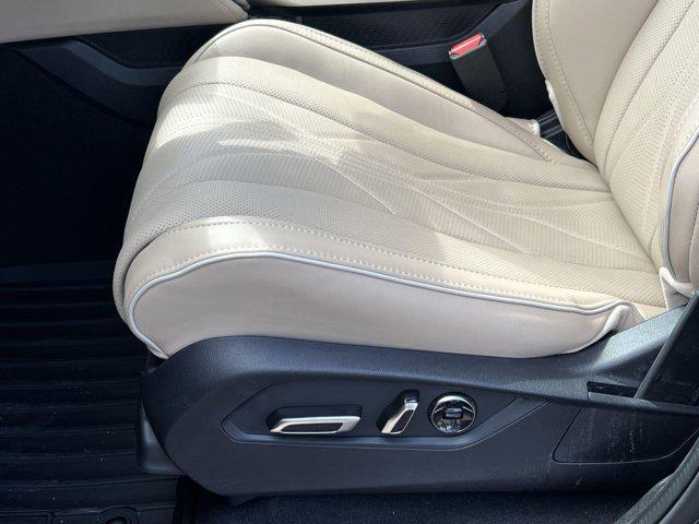 new 2025 Acura MDX car, priced at $68,250