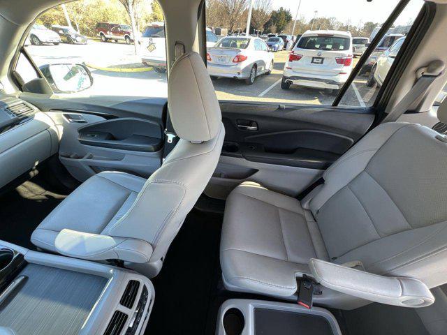 used 2021 Honda Pilot car, priced at $29,900