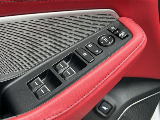 used 2023 Acura MDX car, priced at $47,500