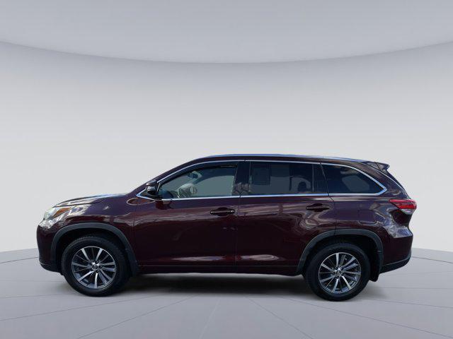 used 2017 Toyota Highlander car, priced at $18,850