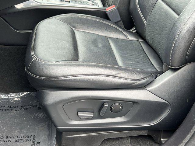 used 2022 Ford Explorer car, priced at $28,000