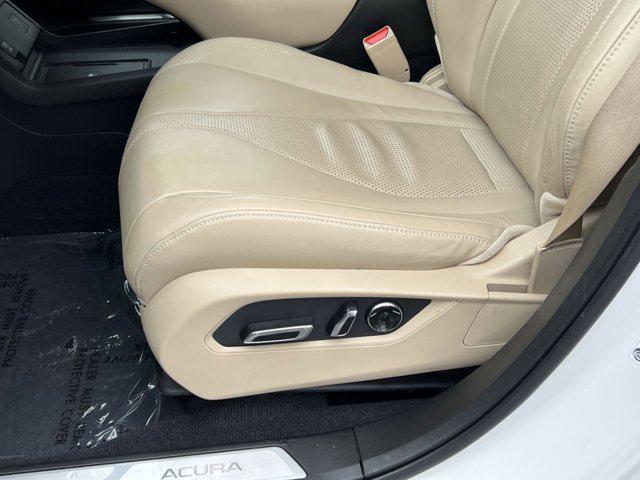 used 2022 Acura RDX car, priced at $30,900