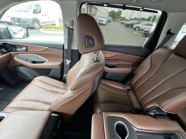 used 2022 Acura MDX car, priced at $37,500