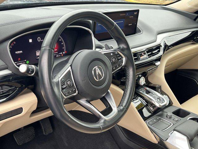 used 2022 Acura MDX car, priced at $33,700