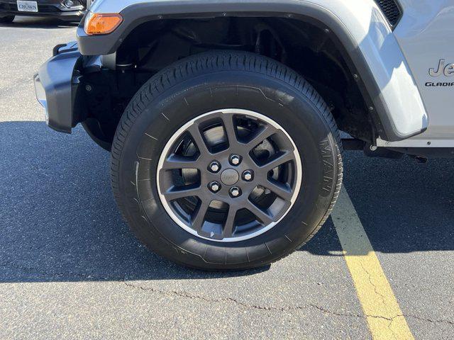 used 2023 Jeep Gladiator car, priced at $28,900