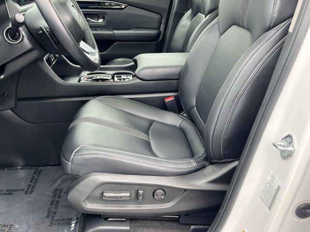 used 2023 Honda Pilot car, priced at $42,600