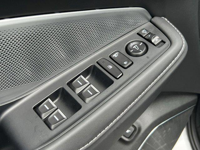 used 2025 Acura MDX car, priced at $51,200