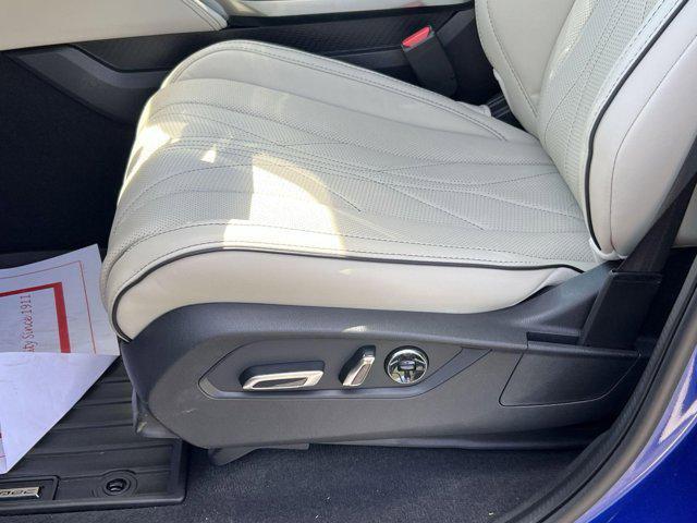 new 2025 Acura MDX car, priced at $70,250