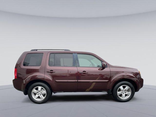 used 2009 Honda Pilot car, priced at $10,000
