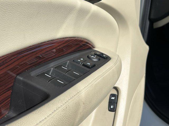 used 2016 Acura MDX car, priced at $17,500