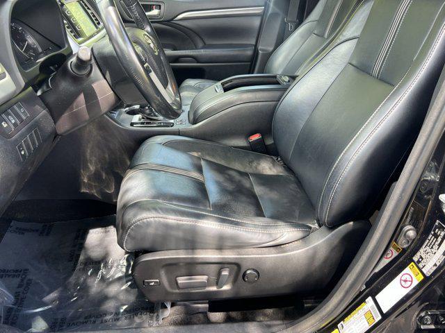 used 2018 Toyota Highlander car, priced at $19,000