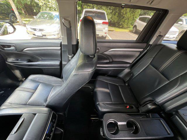 used 2018 Toyota Highlander car, priced at $19,000