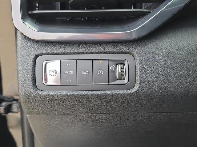 new 2025 GMC Acadia car, priced at $48,366