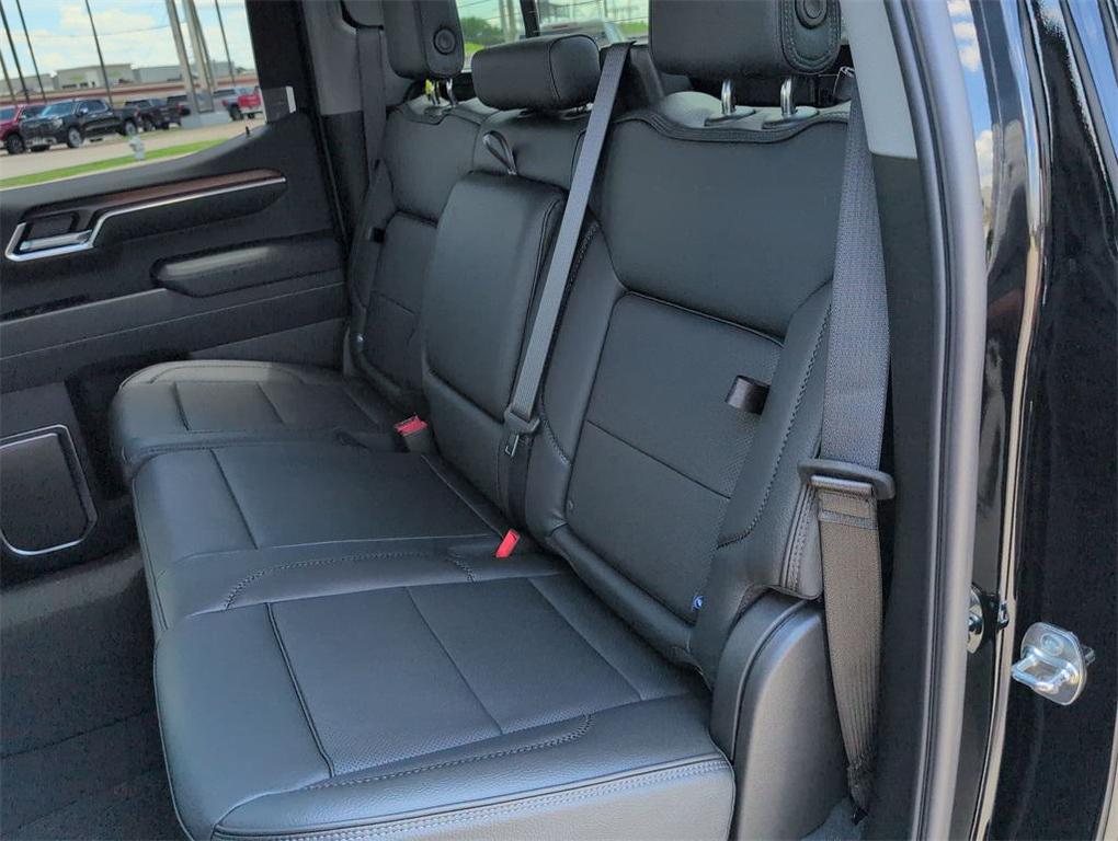 new 2025 GMC Sierra 1500 car, priced at $65,429