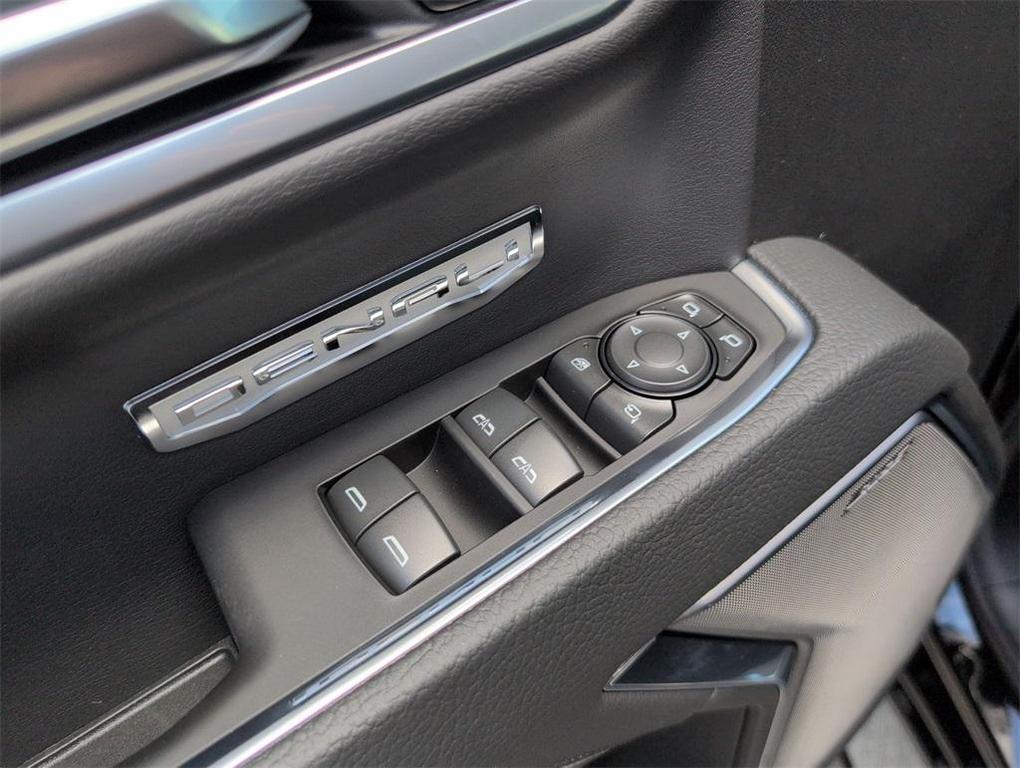 new 2025 GMC Sierra 1500 car, priced at $65,429