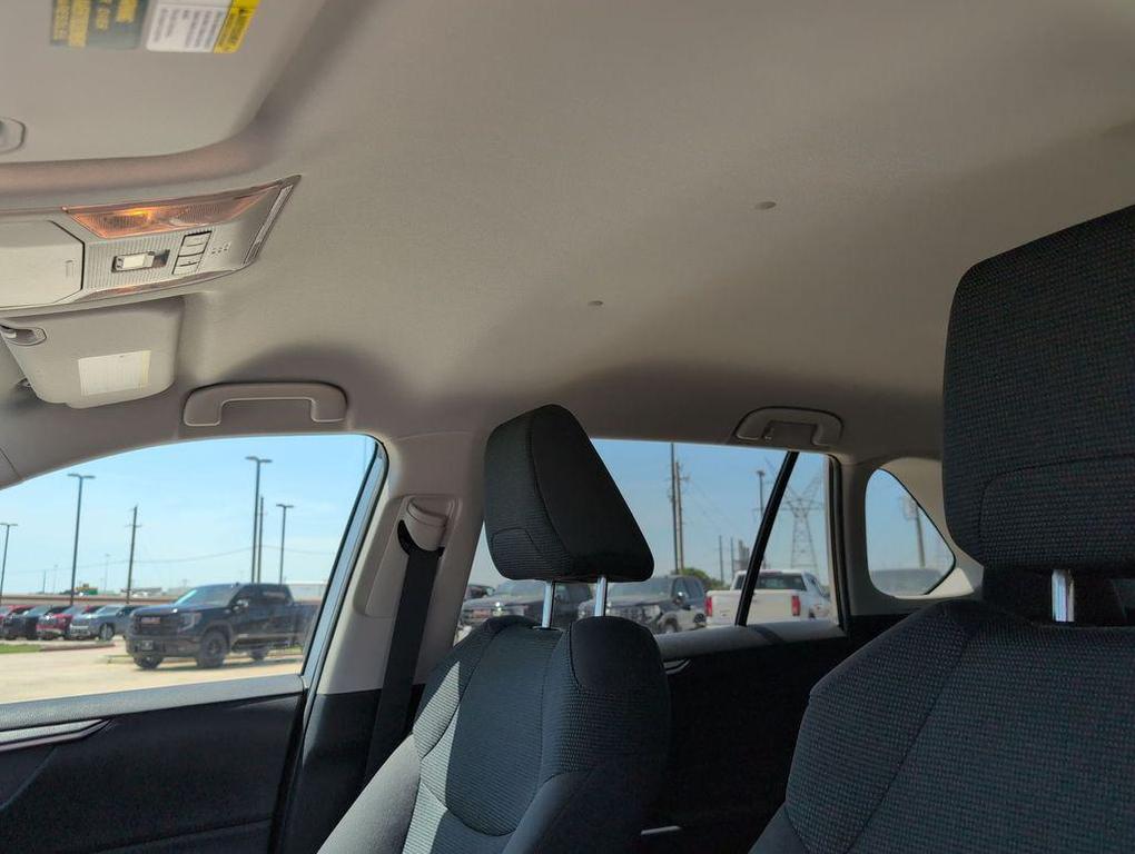 used 2021 Toyota RAV4 Hybrid car, priced at $23,618