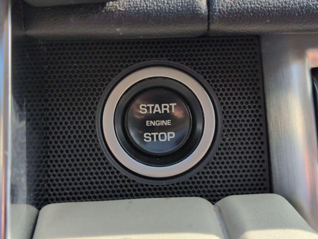 used 2016 Land Rover Range Rover car, priced at $18,499