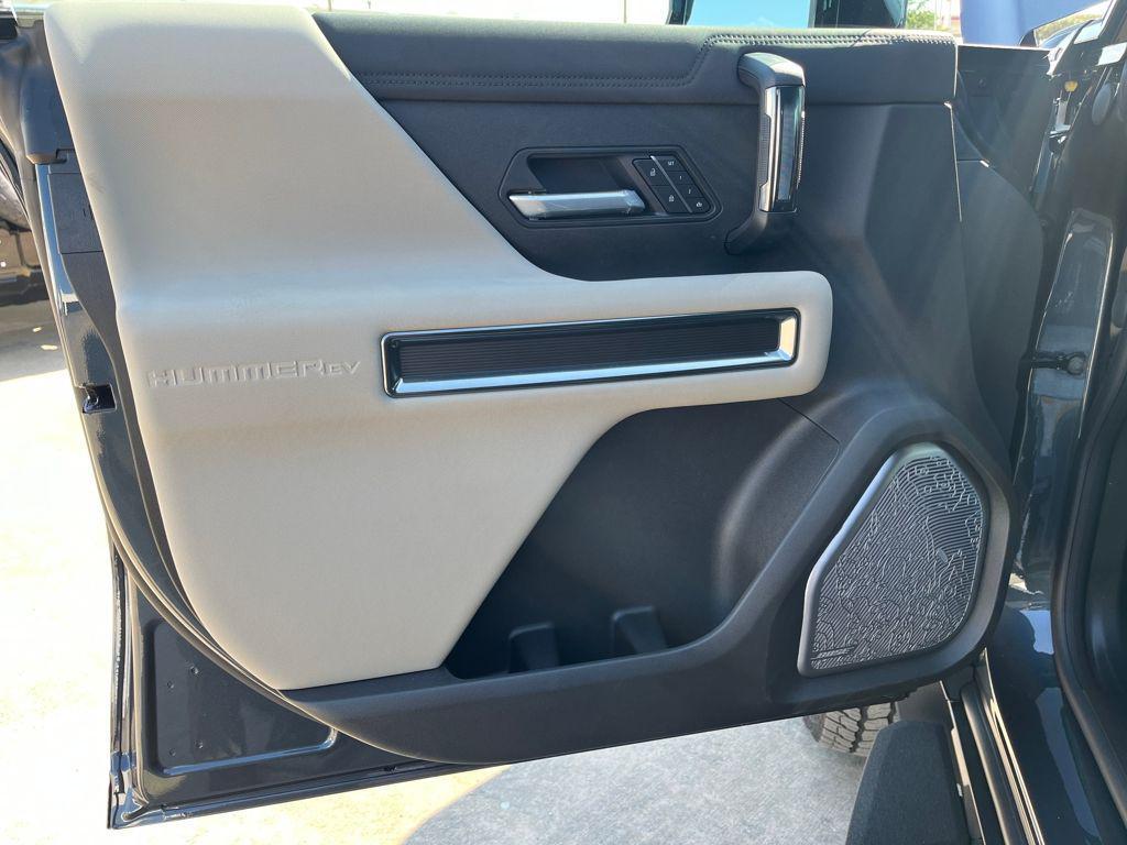 new 2026 GMC HUMMER EV SUV car, priced at $97,726