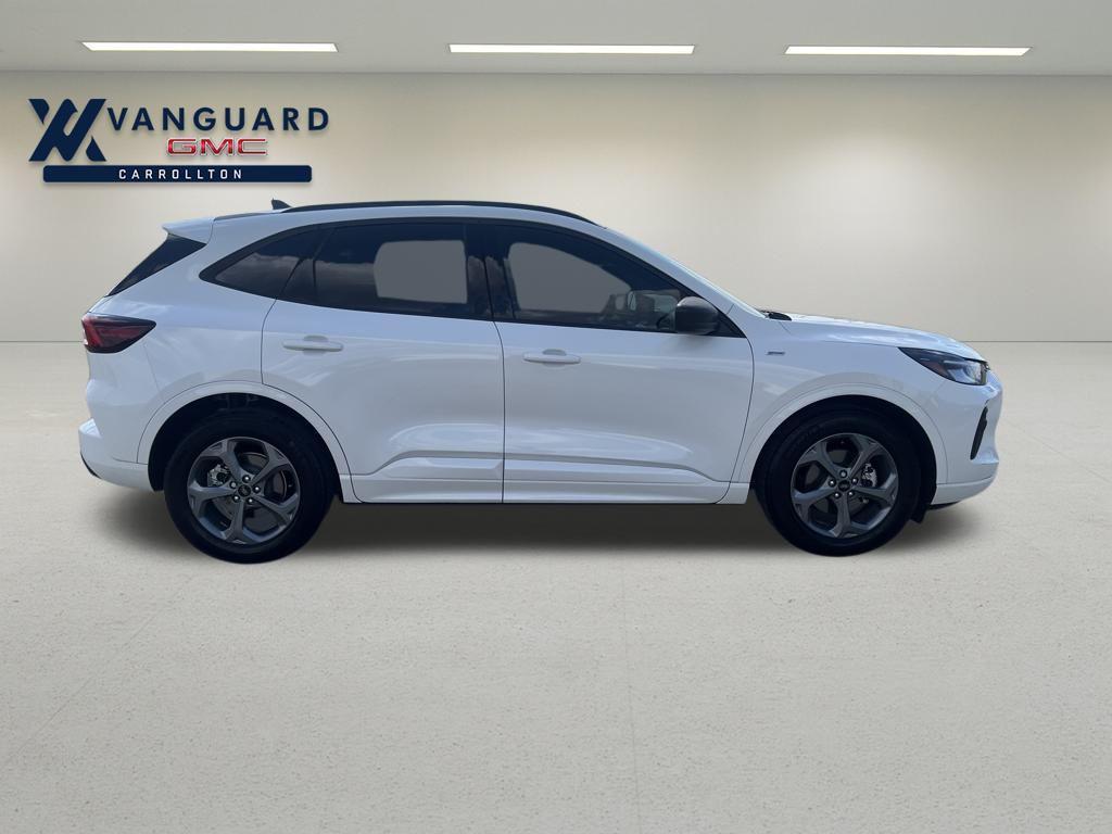 used 2023 Ford Escape car, priced at $19,992
