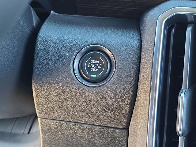new 2025 GMC Acadia car, priced at $58,554