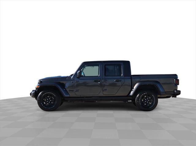 used 2022 Jeep Gladiator car, priced at $26,134