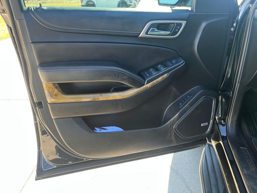 used 2017 GMC Yukon car, priced at $19,494