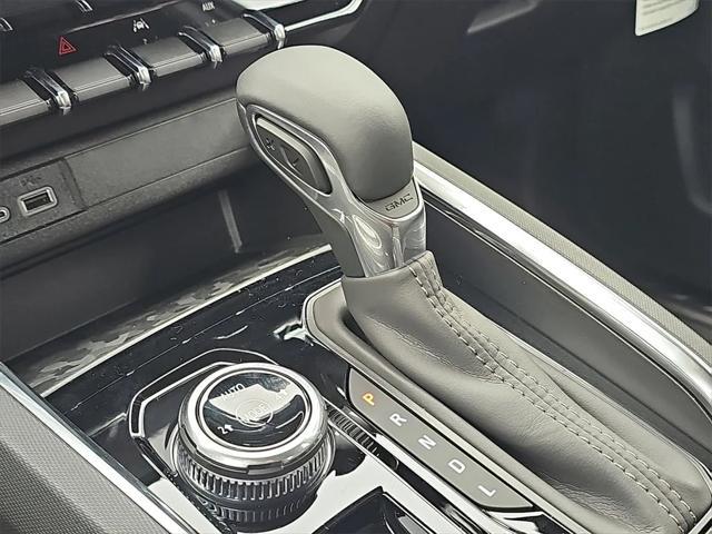 new 2025 GMC Canyon car, priced at $43,716