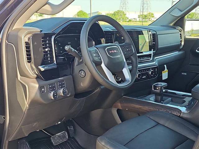 new 2025 GMC Sierra 1500 car, priced at $54,561