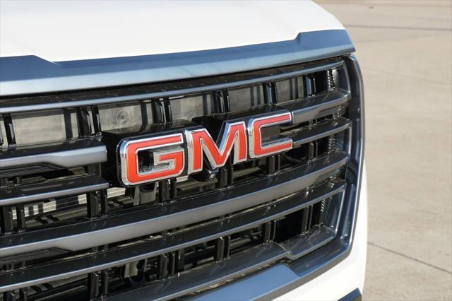 new 2024 GMC Yukon car, priced at $74,307