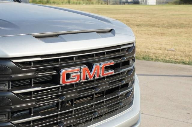 new 2024 GMC Sierra 1500 car, priced at $39,443