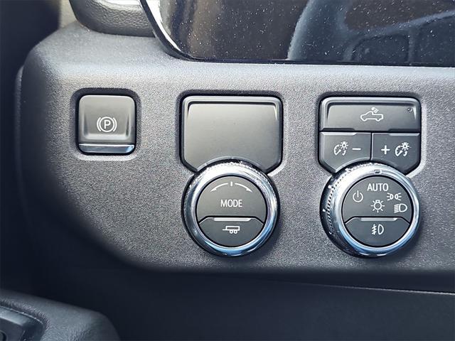new 2025 GMC Sierra 1500 car, priced at $43,666