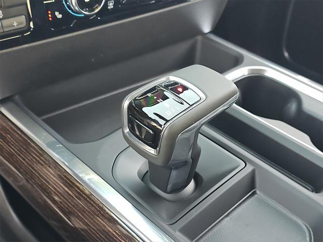 new 2025 GMC Sierra 1500 car, priced at $48,658