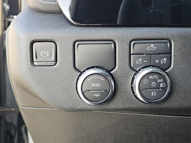 new 2025 GMC Sierra 1500 car, priced at $48,658