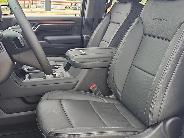 new 2025 GMC Sierra 2500 car, priced at $81,170