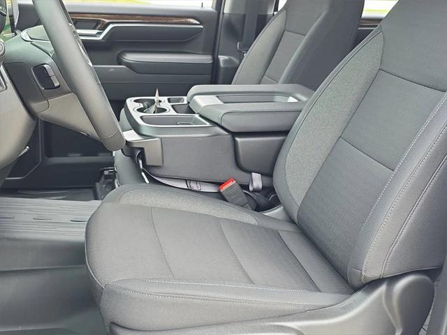 new 2025 GMC Sierra 2500 car, priced at $58,227