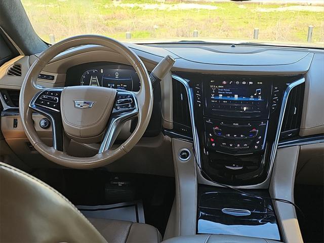 used 2019 Cadillac Escalade ESV car, priced at $32,372